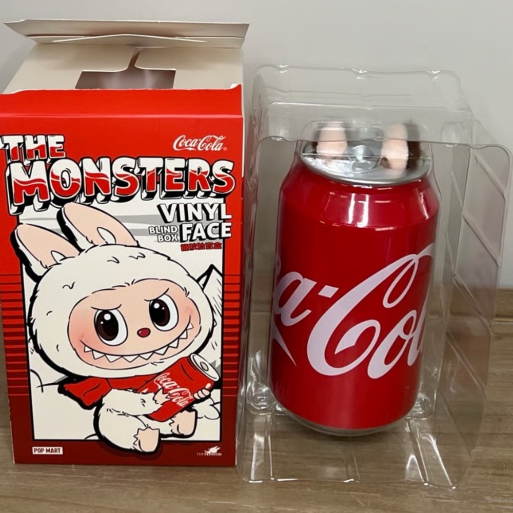 NEW AUTHENTIC POPMART MYSTERIOUS GUEST LABUBU Coca-Cola Red Vinyl Monster Can